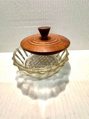 Vintage Clear Glass Trinket Powder Dish with Wooden Lid 5”